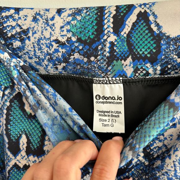 Dona Jo Python Prism Skort L Blue Black NWT - Picture 3 of 8